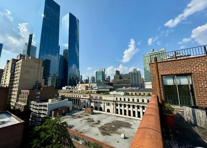 Stylish Duplex Penthouse With Large Outdoor Space